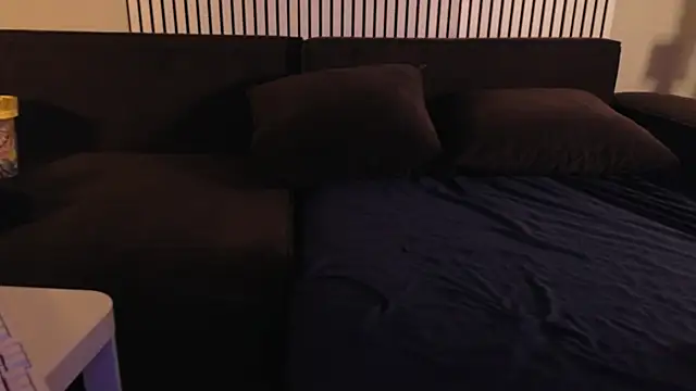 TommieHi online show from November 11, 12:10 pm