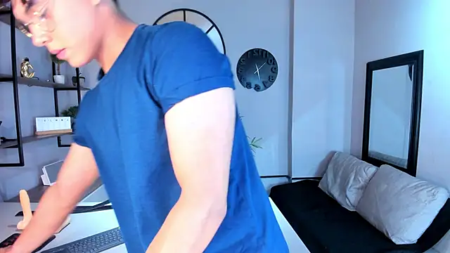 DyllanCooper online show from December 4, 12:01 pm