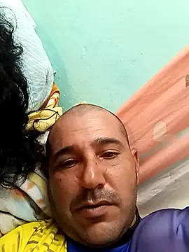 Snapshot of cesargoch87 chatting on September 29, 11:44 pm cesargoch87 online show from September 29, 11:44 pm