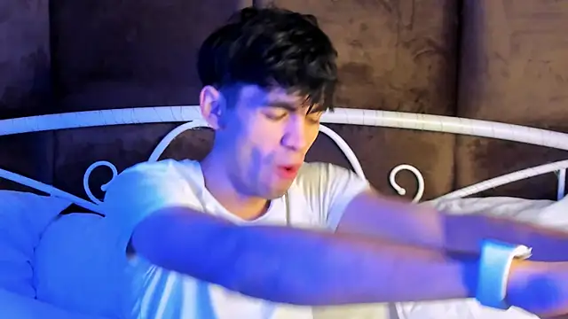 JaremyHarris online show from November 22, 9:03 pm