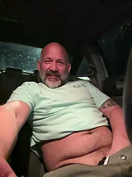 fuckadilf online show from January 18, 11:18 pm