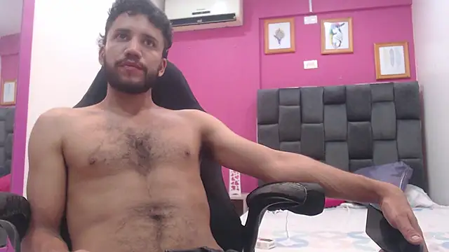 Juan FelipeX01 online show from October 30, 7:04 pm