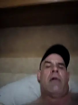 DeeBestEver online show from October 3, 11:43 pm