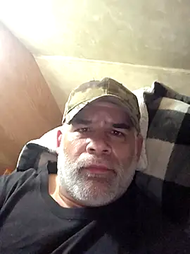 DeeBestEver online show from February 12, 4:35 pm