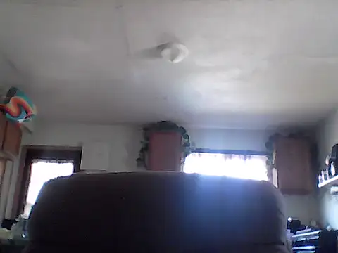 crazyheratic8 online show from April 5, 9:00 pm