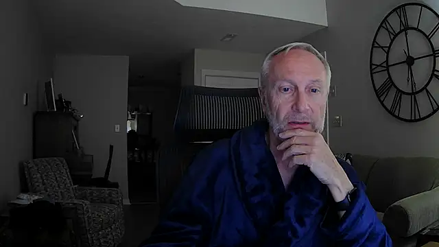 ApolloThrust online show from October 25, 10:33 pm