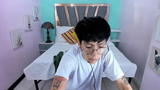 Teddy Jacobs online show from October 8, 9:19 pm