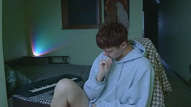  Timmy Boy  online show from November 19, 6:24 am