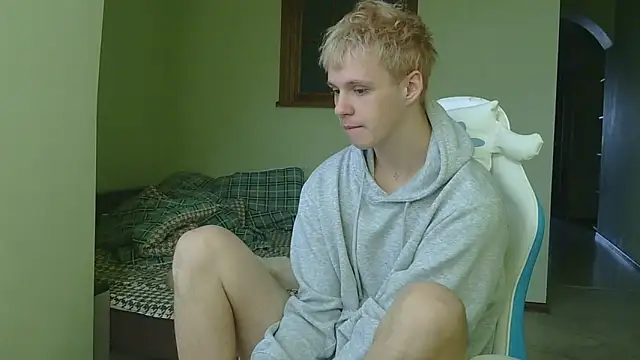  Timmy Boy  online show from December 5, 9:49 am