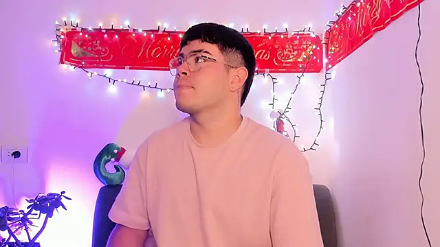 thiago occonor online show from December 2, 3:42 am