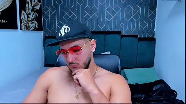 jasonshaw25 online show from January 9, 4:56 pm