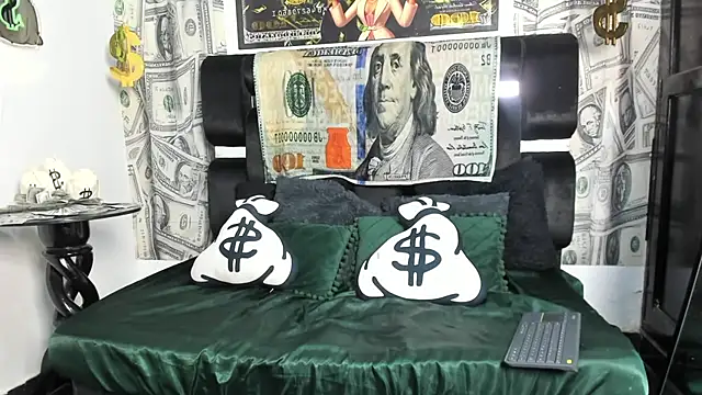 daddy-dolls online show from October 13, 1:39 pm