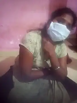 Eswar77 online show from November 3, 4:42 pm