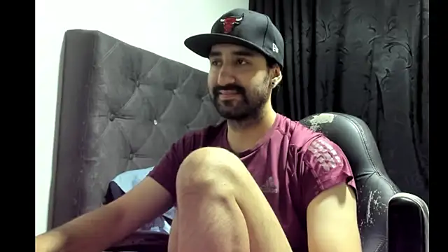 coolfriki online show from November 4, 6:58 am