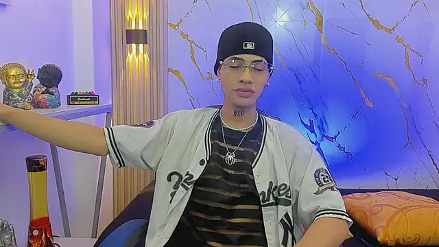 JacobBlackwell  online show from January 31, 7:23 pm