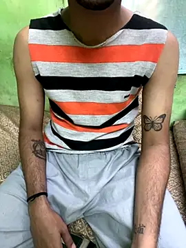 foxythebold online show from October 24, 6:04 am