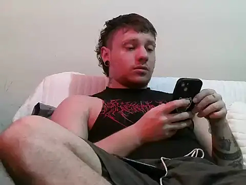 Snapshot of Skol_100802 chatting on October 9, 2:49 am Skol 100802 online show from October 9, 2:49 am
