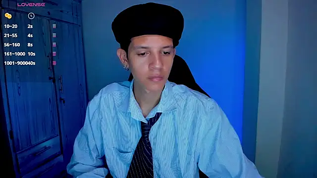 tylernova online show from March 18, 4:15 am