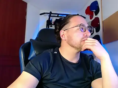 kurt xx online show from November 24, 3:35 pm