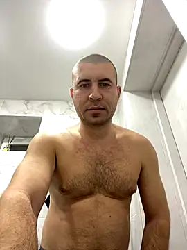 AronMode online show from December 3, 8:26 pm