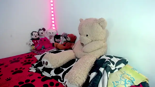 Antonhyjared online show from March 17, 2:48 am