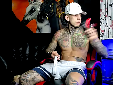 Molotov Explosive online show from January 8, 9:42 pm