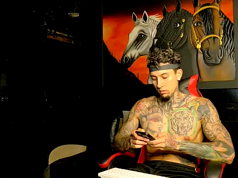 Molotov Explosive online show from November 14, 8:54 pm