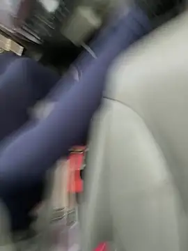 darreola562 online show from February 14, 2:01 pm