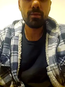 Snapshot of Arf097 chatting on October 22, 8:34 pm Arf097 online show from October 22, 8:34 pm