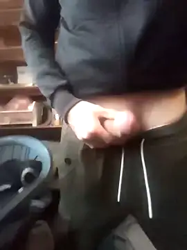 szabi1995 online show from November 25, 8:16 am