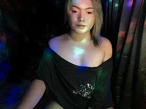 ur babyjamella online show from April 4, 2:36 pm