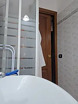 mirko1702 online show from November 6, 8:28 am