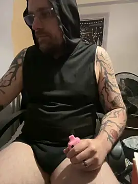 Otis Firefly online show from October 23, 6:00 pm