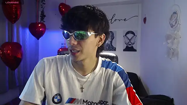 AmethystShadow17 online show from February 19, 7:54 pm