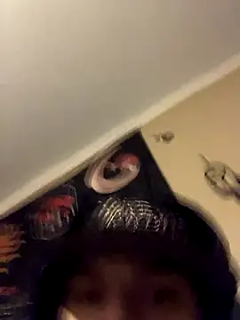 CarmeloA online show from October 21, 8:23 pm