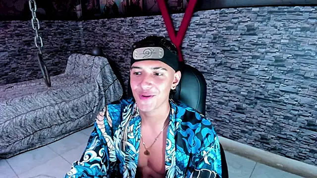 Hayden Boy  online show from October 25, 2:52 pm