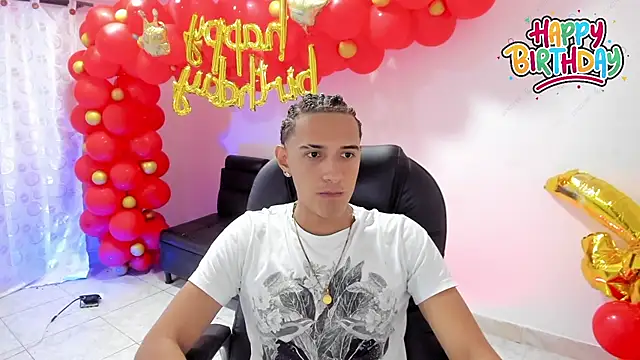 Hayden Boy  online show from November 13, 8:46 pm