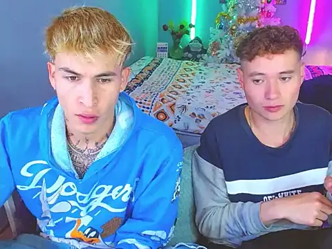 Latin boysxxxx online show from November 30, 4:36 am