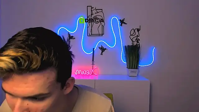 jordi ser online show from December 19, 7:33 pm