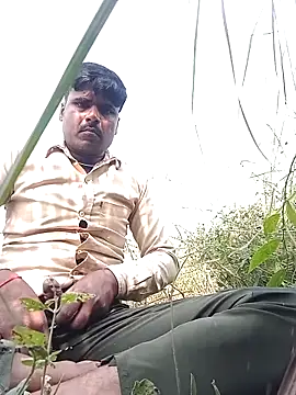 hot brijesh123 online show from October 24, 3:52 am