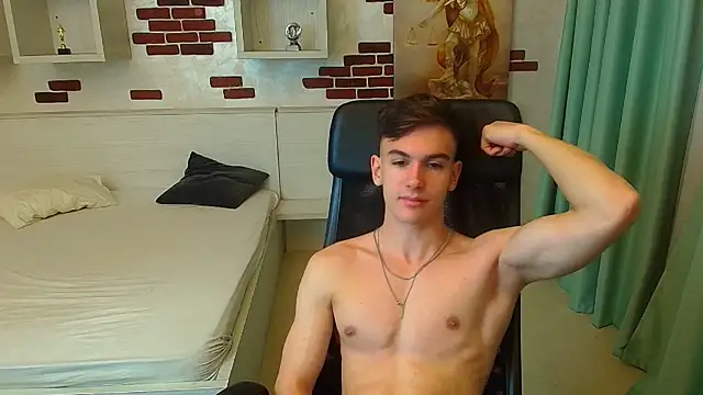 BradyFlint online show from November 8, 5:21 am