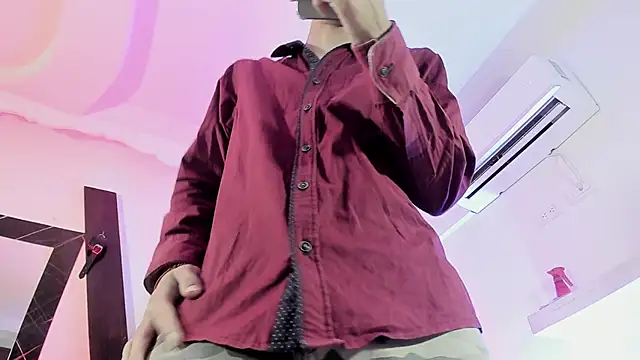 elias sn0w online show from November 21, 9:03 pm