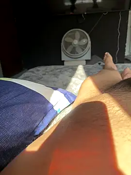 RMorales91 online show from October 31, 3:15 pm