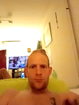 Lorenzo4786 online show from October 17, 12:47 am