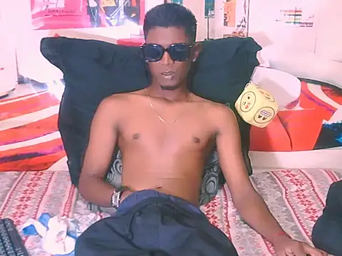 IndianThuggin online show from November 15, 6:04 am