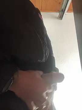 Danielalois online show from February 9, 12:32 pm