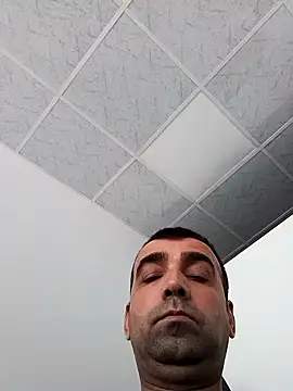 Bugattiveyron1 online show from October 18, 11:37 am