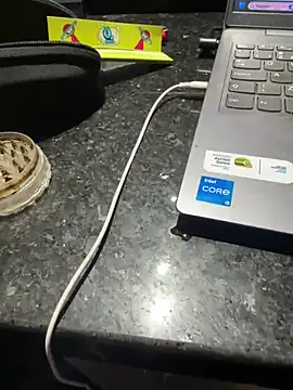 LoboCachorro online show from November 18, 1:53 am