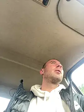 Rotteei1 online show from March 12, 12:24 pm