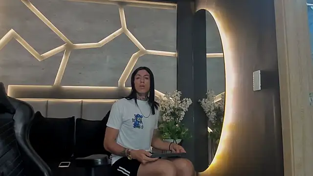 ArohomLester online show from November 13, 11:04 am